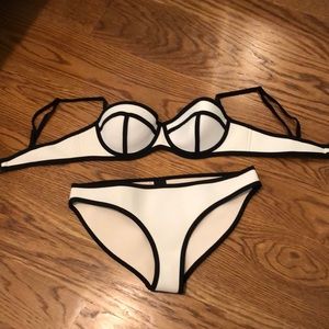 Triangl bikini